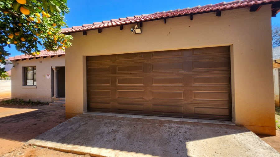 3 Bedroom Property for Sale in Stilfontein North West